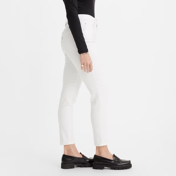 Levi’s 721 High Rise Skinny Jeans - Picture 3 of 6